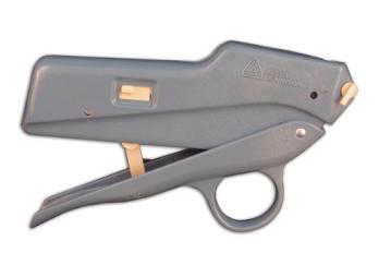 Swiftach Buttoneer Tool: Scissor Grip